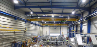 Fabrication et montage des deux gares du télésiège 6 places durant l’été dans les ateliers du groupe MND à Sainte-Hélène-du-Lac en Savoie